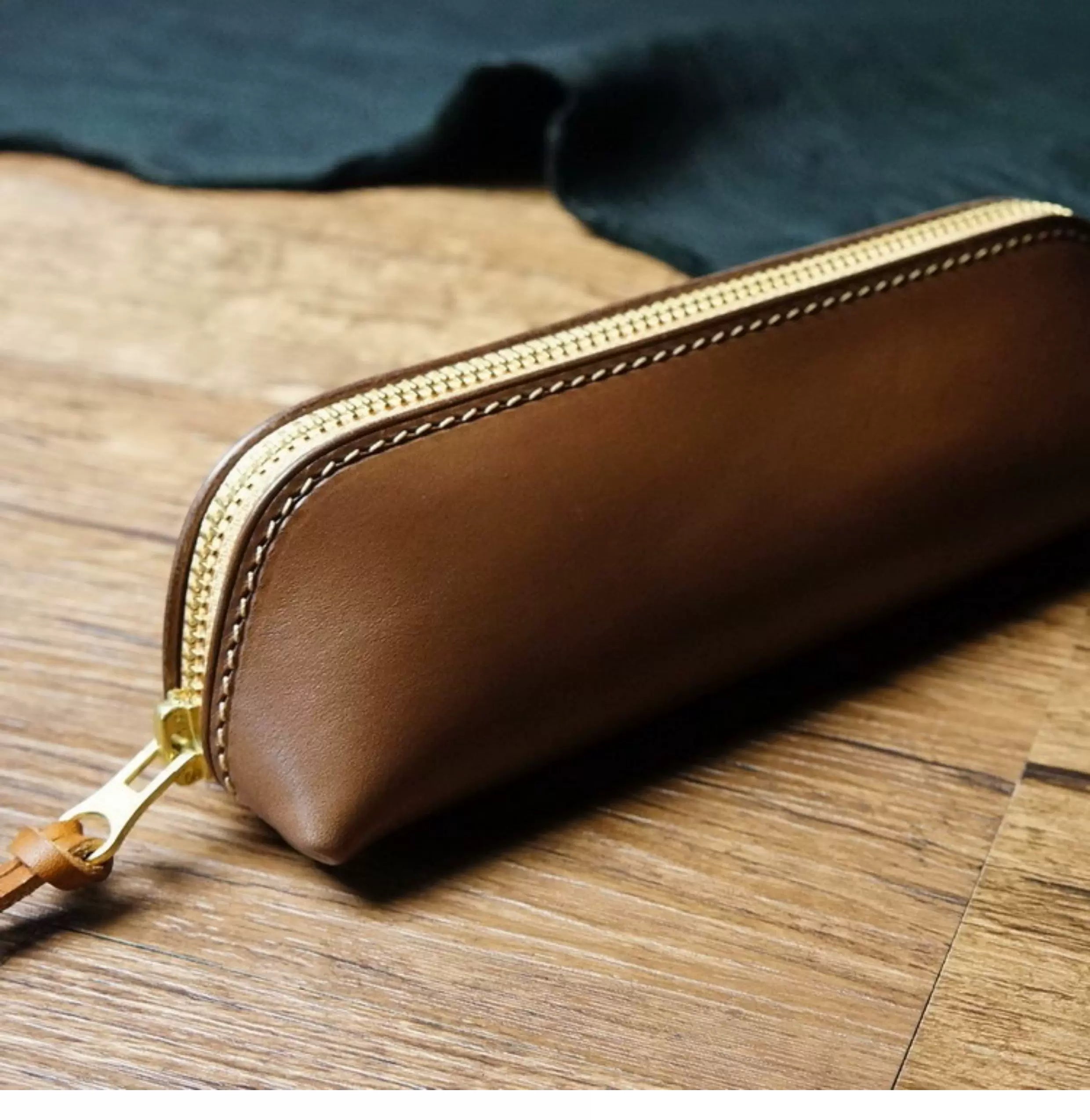 Handcrafted Dark Brown Reguilón Leather Zip Pencil Case