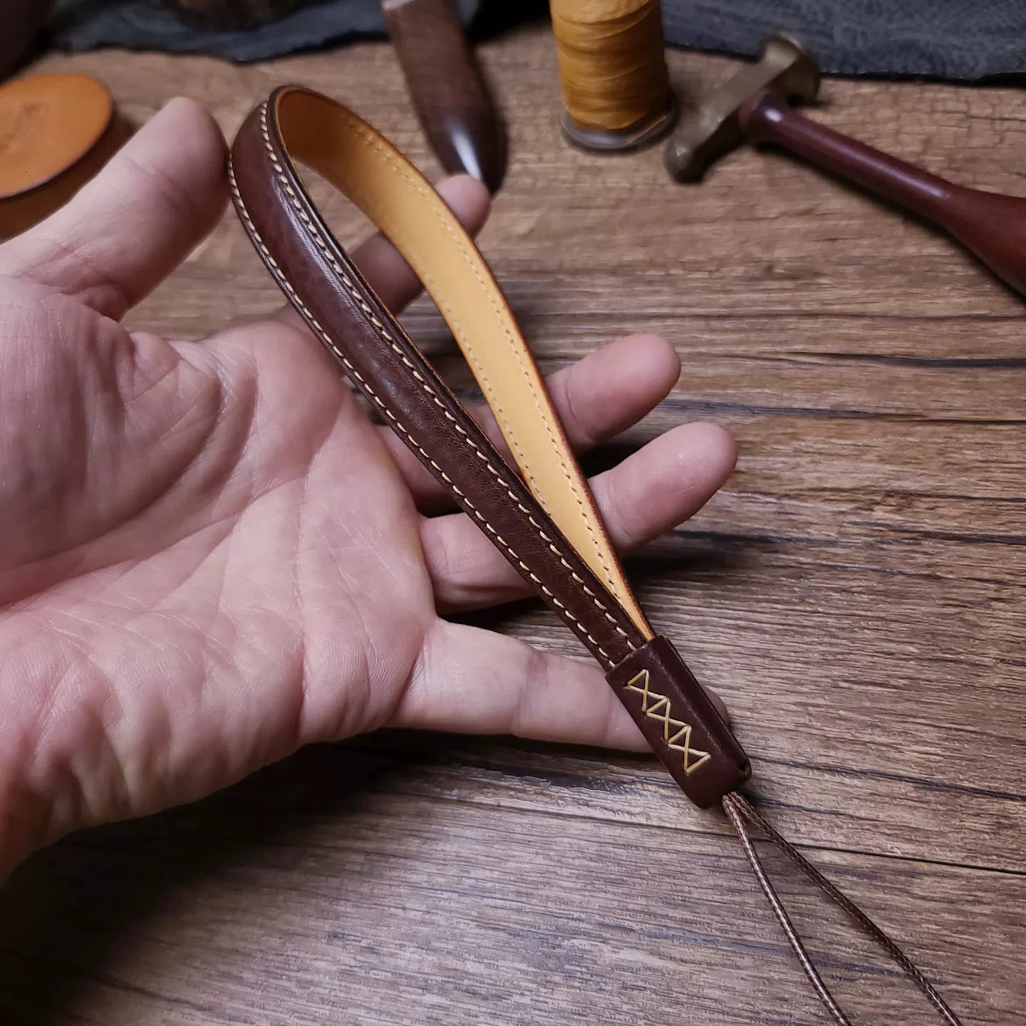 Handcrafted Italian Tuscany Vegetable-Tanned Leather Camera Wrist Strap