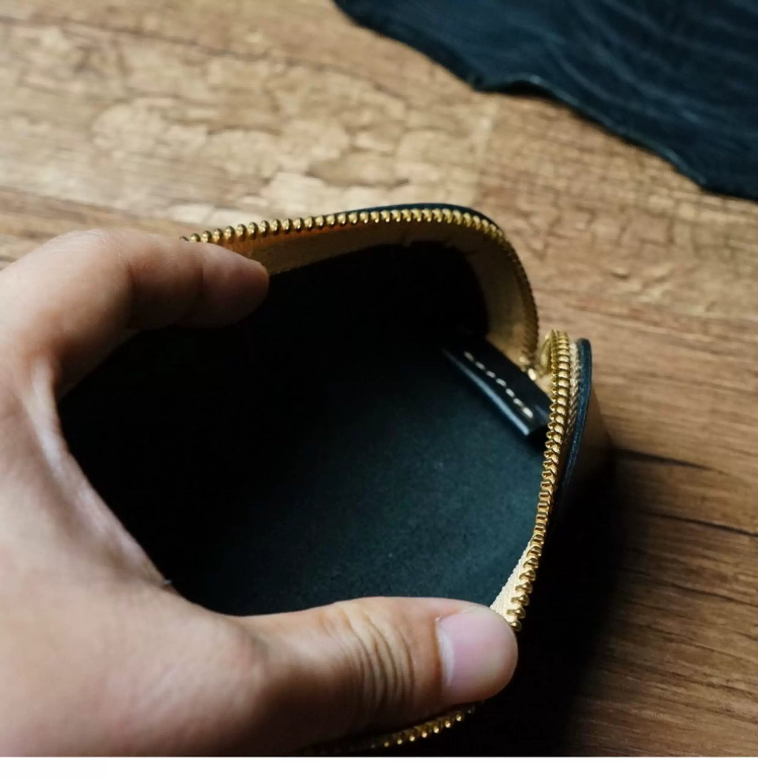 Handcrafted Black Reguilón Leather Zip Pencil Case