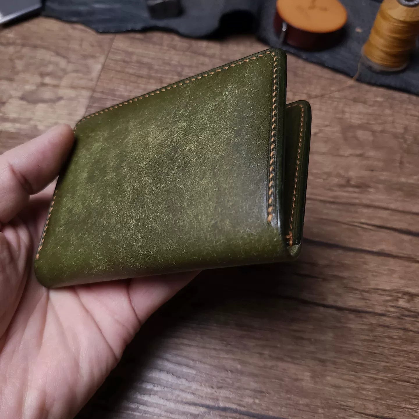 Handcrafted Olive Green Italian Pueblo Leather Card Holder