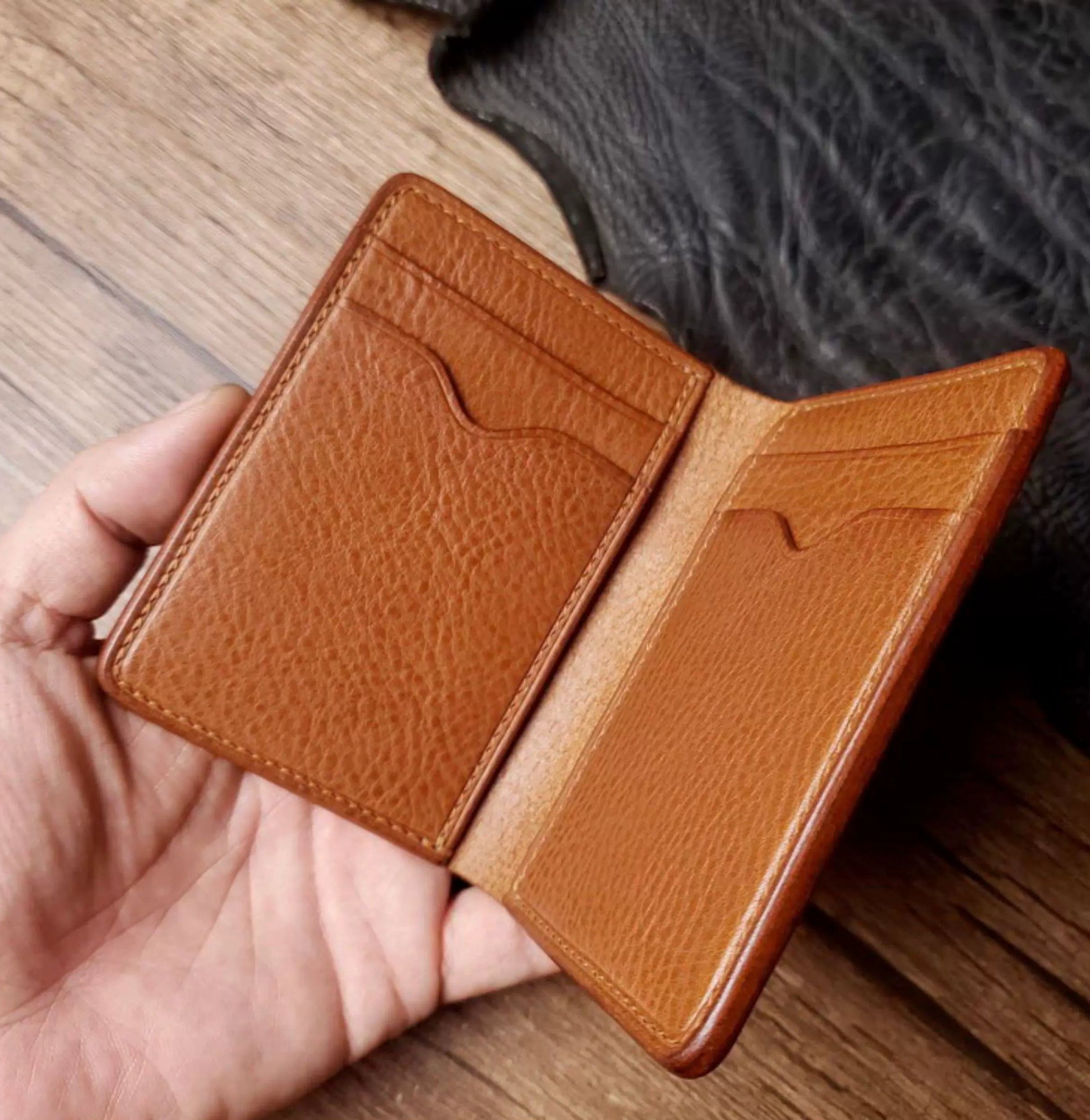 Handcrafted Italian Tuscany Stuffed Leather Cardholder With Natural Tumbled Grain & Rich Pull-Up