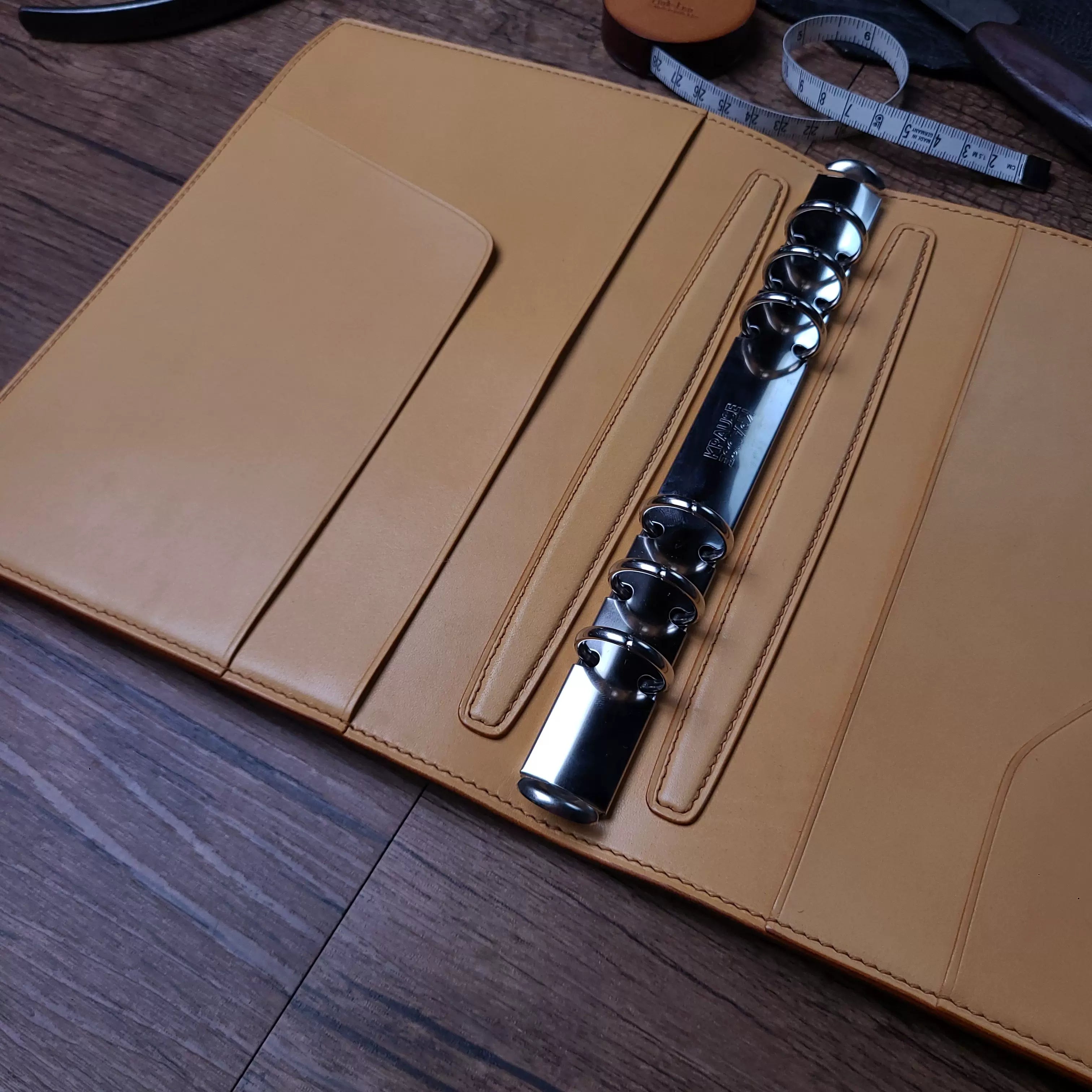 Handcrafted Burgundy Italian Tuscany Vegetable-Tanned Leather A5 Binder Journal