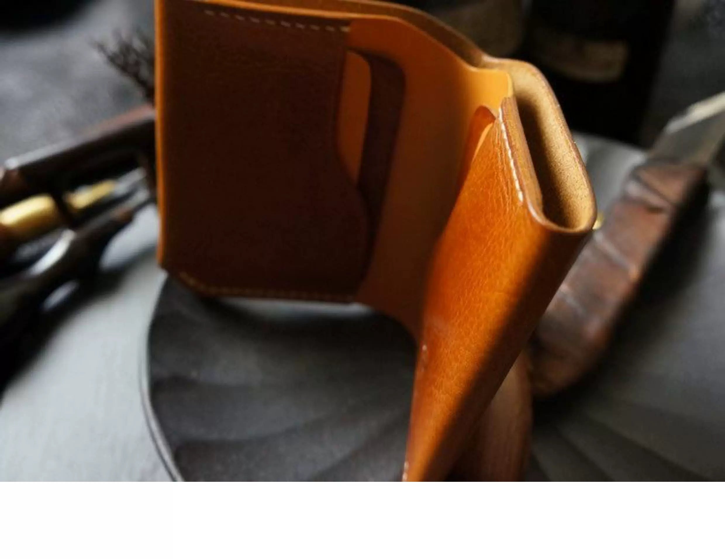 Handcrafted Italian Tuscany Stuffed Leather Wallet — With Natural Tumbled Grain & Rich Pull-Up