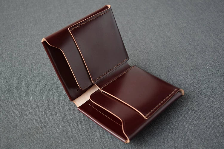 Handcrafted Vegetable-dyed Burgundy Shell Cordovan Mini Leather Wallet