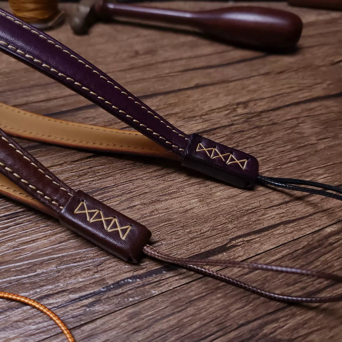 Handcrafted Italian Tuscany Vegetable-Tanned Leather Camera Wrist Strap